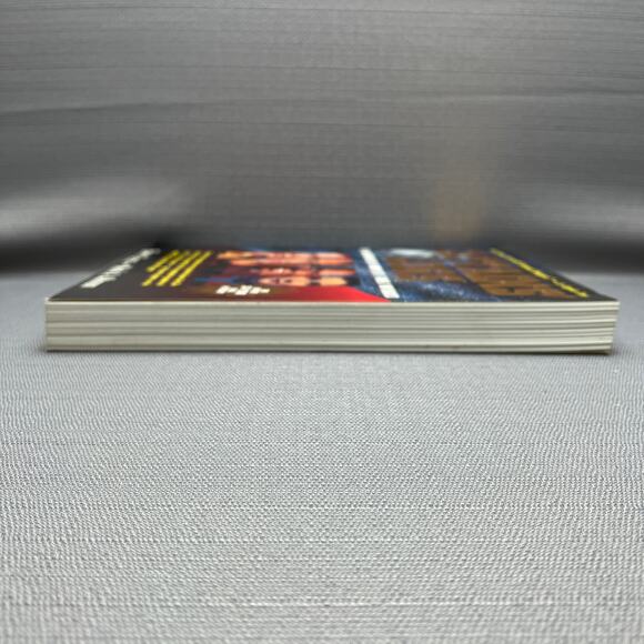 Star Trek Captains' Logs Book by Edward Gross and Mark A. Altman 1995 - Picture 4 of 8